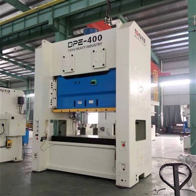 Kovácsoló Lyukasztógép